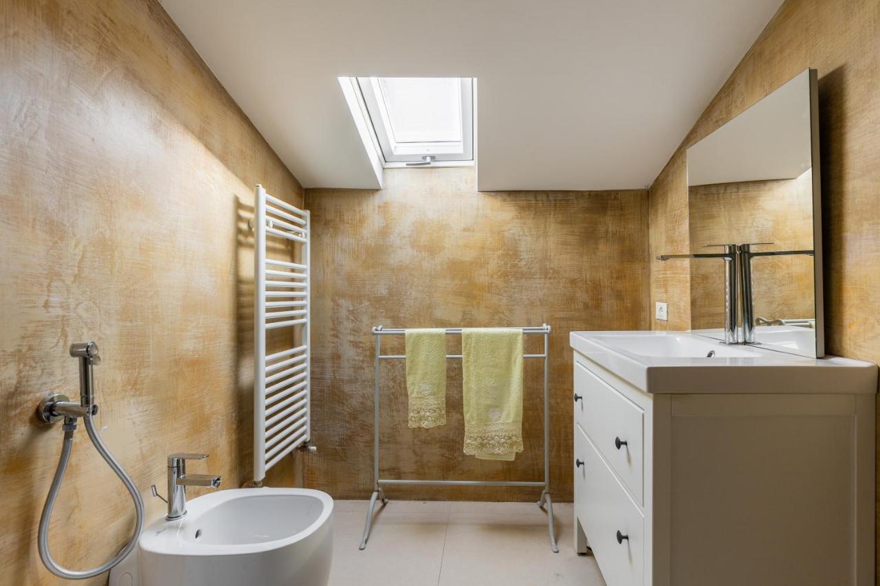 Italy Prestigious Historical Attic In Bologna Apartment ภายนอก รูปภาพ